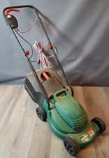 Qualcast Easi-Trak 320 Lawnmower Lightweight 100w - 28L Grass Box - Green