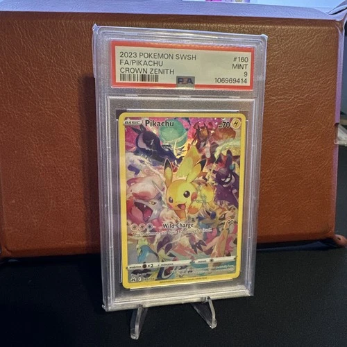 Pikachu Crown Zenith 160/159 PSA 9