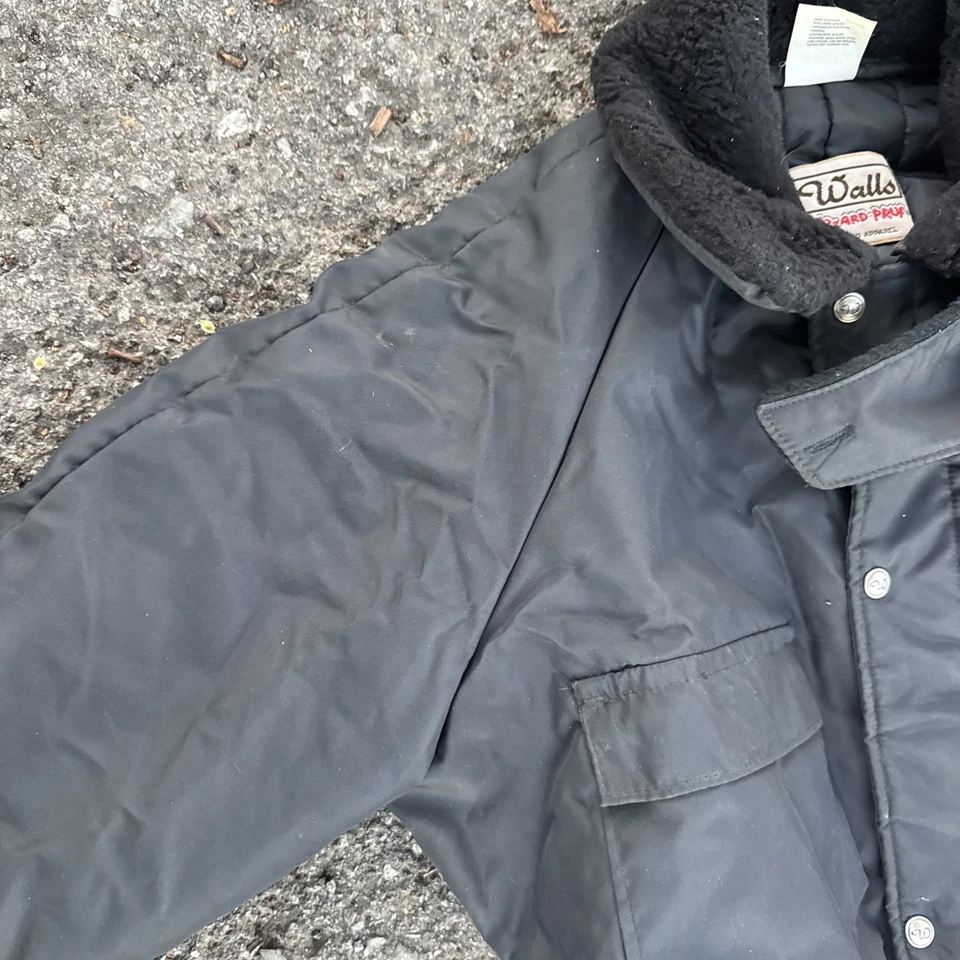 Walls Blizzard Pruf Insulated Coveralls L Tall Snowsuit Belted Workwear USA 80s - Image 3 of 4