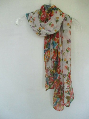 Multi Colored Floral 18.5" x 60" Scarf - Picture 9 of 12