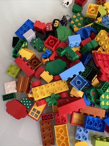 Lego DUPLO Bundle 1/4 Kilo kg Of Mixed Bricks BLOCKS Includes 1 Figure or Animal - Picture 4 of 12