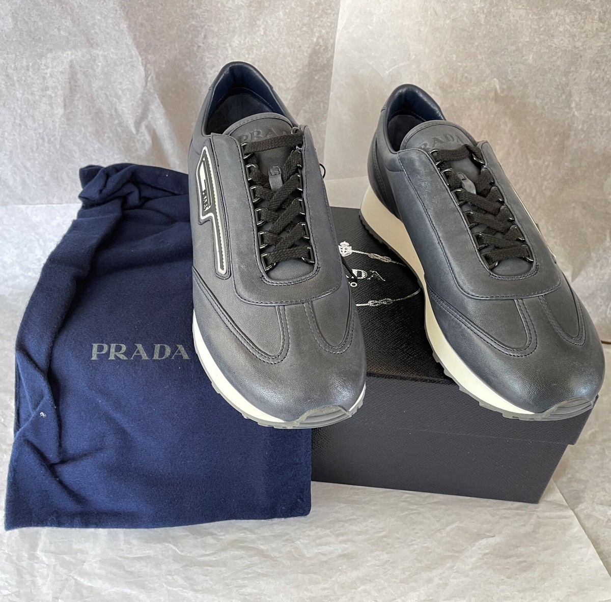 PRADA (プラダ) BLACK LEATHER SNEAKER Prada Leather Sneakers Black