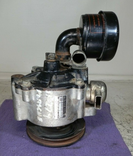 19781983 Porsche 911 w/o Turbo Smog Air Pump 91111311103 /