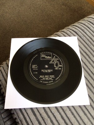 Vinyl 7  record - THE FOUR TOPS - WALK AWAY RENEE