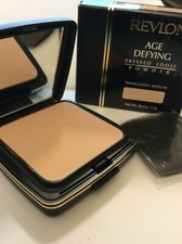 REVLON AGE DEFYING PRESSED LOOSE POWDER - TRANSLUCENT MEDIUM - NEW.