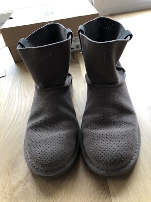 UGG Classic Unlined Mini Perf Suede Boots, Women’s 8, Mole