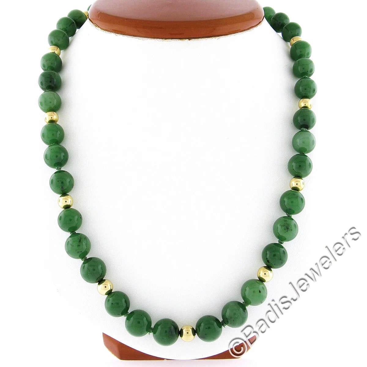 Nephrite jade bead best sale necklace