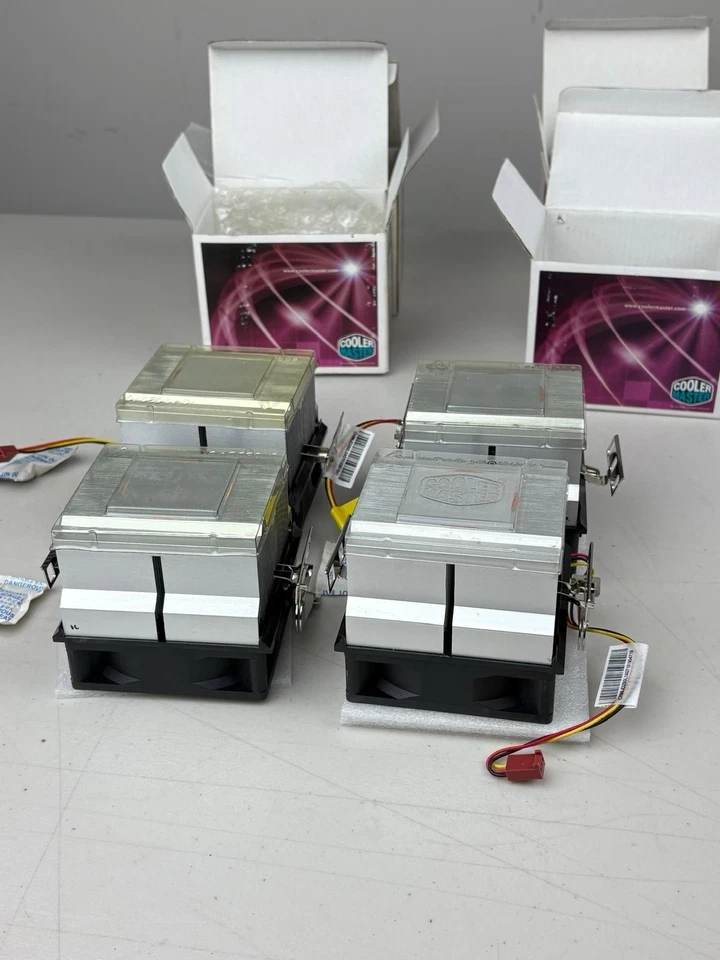 Cooler Master CK8-8JD2B-0L-GP 80mm CPU Cooler Set Of 4- New In The Box - Image 4 of 4