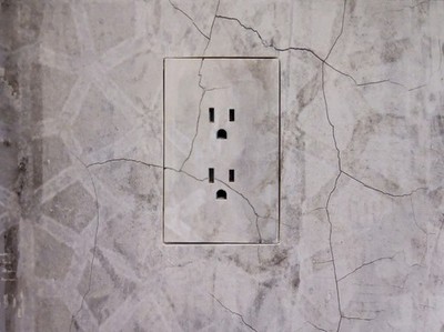 Trufig Flush Mount Duplex Electrical Outlet White 120V 15A Wall Matte Finish