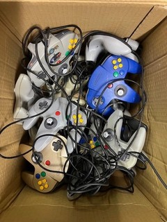 14x N64 Controller ORIGINAL Nintendo 64 Konvolut FÜR BASTLER (DEFEKT)