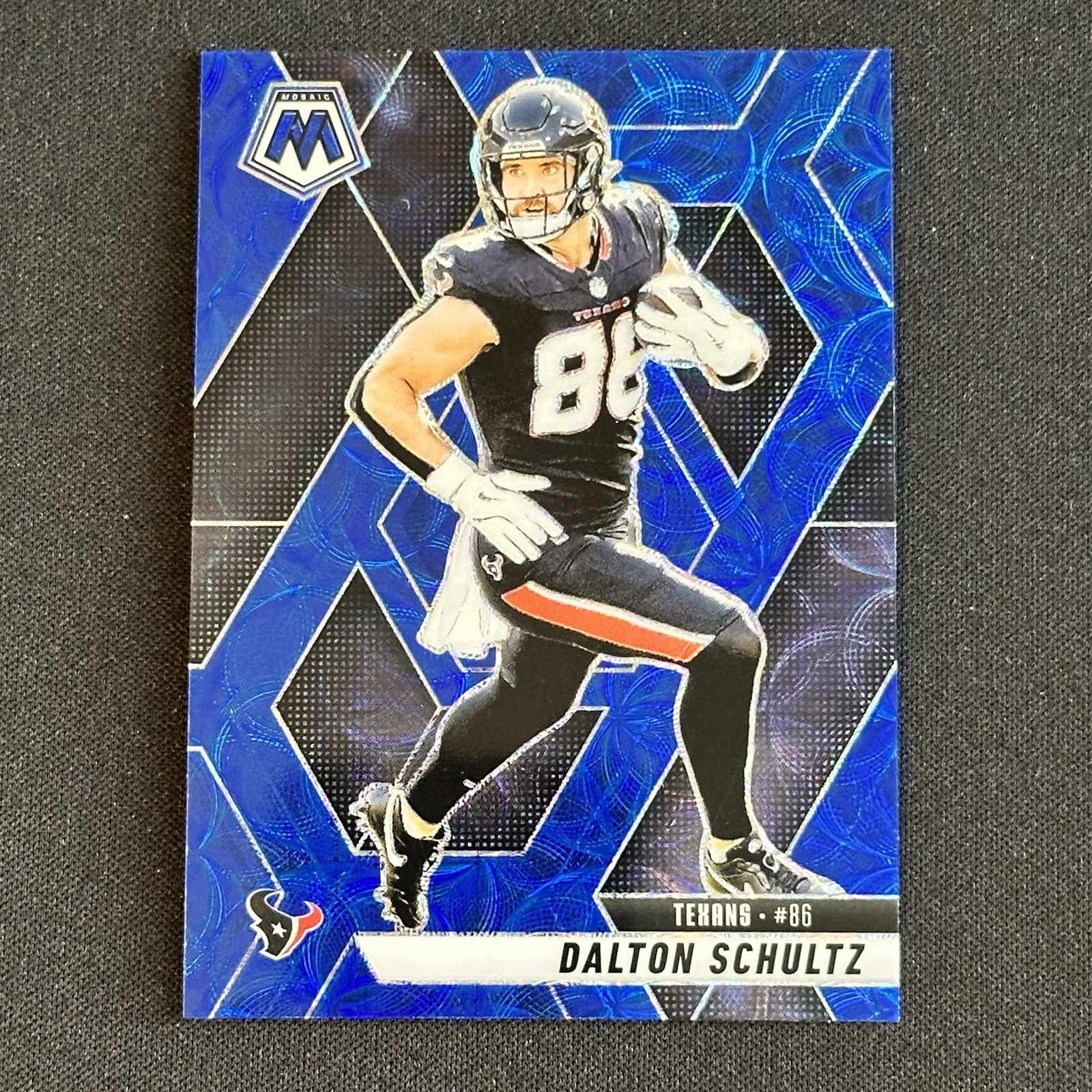 2025 Panini Mosaic Dalton Schultz Blue Scope Prizm #85 Texans