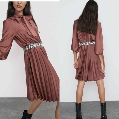 Robe Zara Pink Plissé Bloggers 1971/170 Taille S - Neuf Avec étiquettes