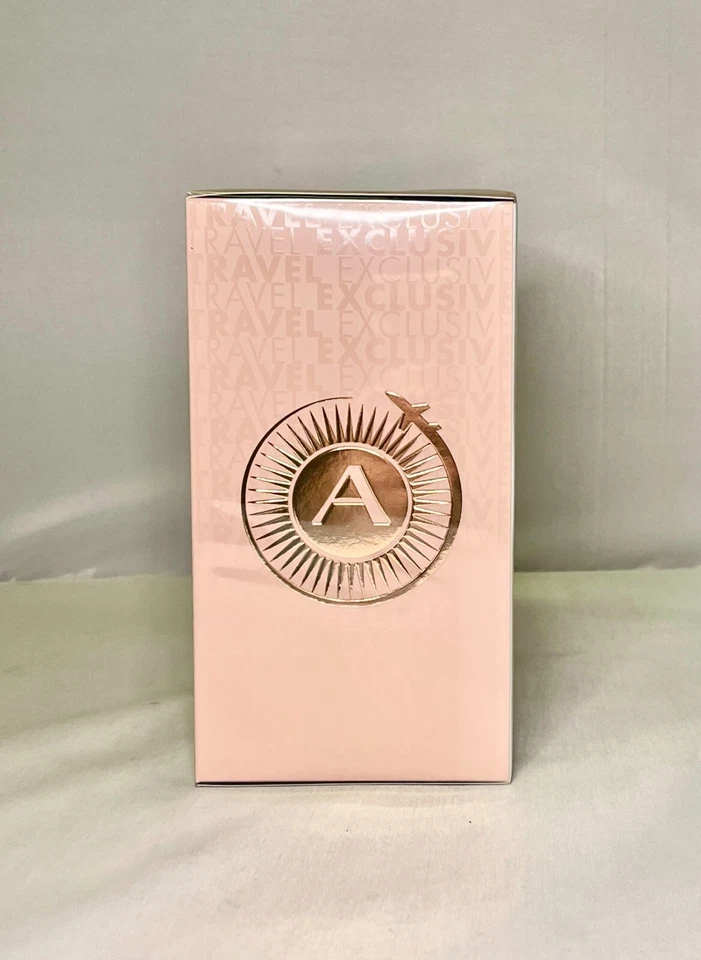 Wanted Girl By Azzaro Juego de Regalo de 2 Piezas 2.7 OZ Eau De Parfum + Loción Corporal de 3.4 OZ Foto 3 de 3