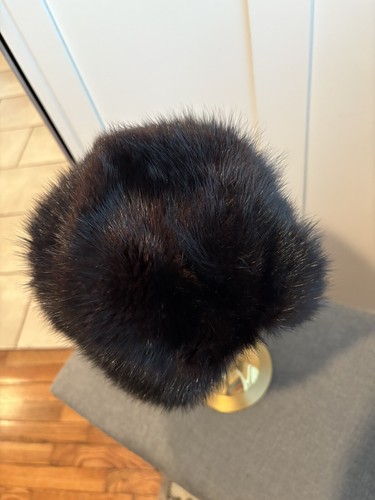Vintage 1960s Girl’s Small Dark Brown Faux Fur Cap Made in Canada - Picture 9 of 12