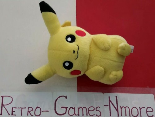 Pokemon Pikachu Plush 2006 GAME FREAK Actual pic New without tag Pokemon Center - Picture 5 of 11
