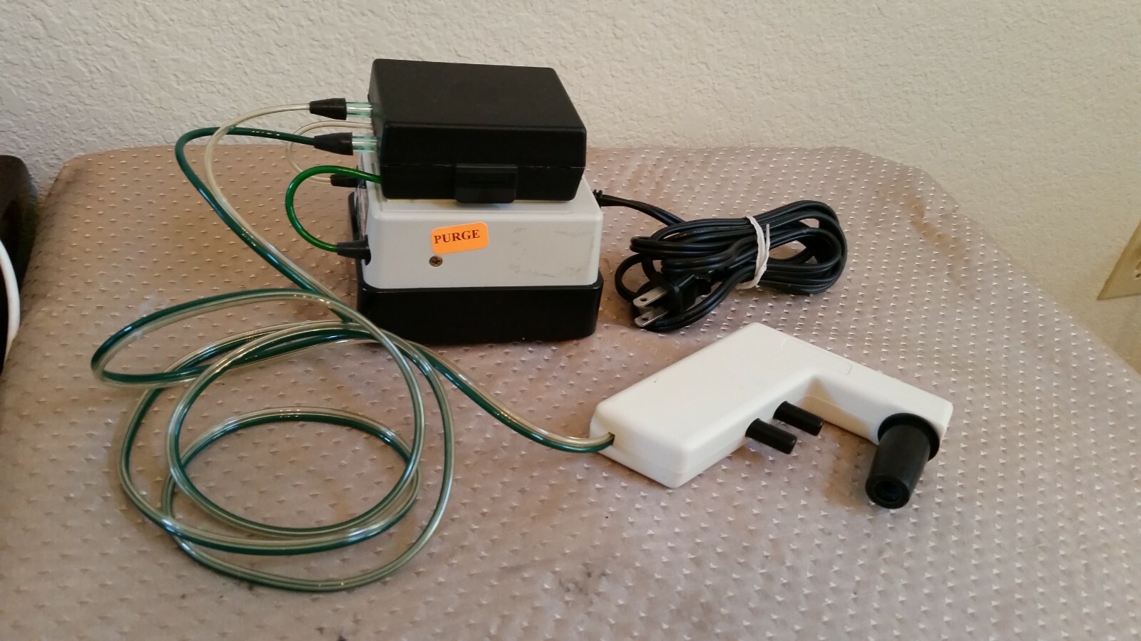 Drummond PipetAid Hood Mate Pipette Controller with Pump Filtration