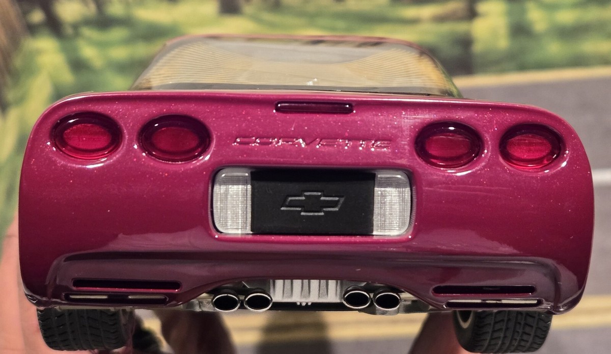 AUTOart 1/18 コルベット 50周年記念モデル 【公式通販】