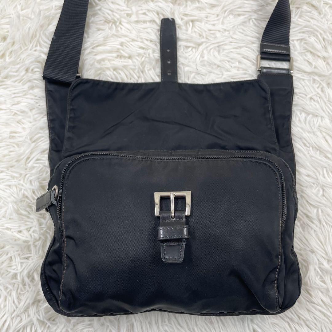 Prada Messenger Bag Triangle Logo Nylon Black thumbnail 2