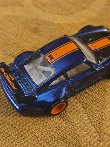 Hot Wheels Super Treasure Hunt Porsche 993 GT2 Full Roll Cage Loose *Not Mint* - Picture 12 of 22