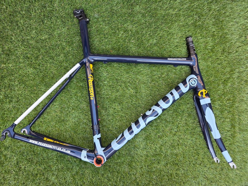 Pearson Road Carbon Frameset, Medium, Rim Brake, 700C, Di2,/AXS, Good Condition!
