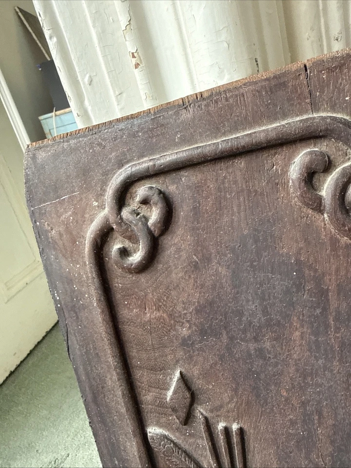 Antique Hand-Carved Wooden Panel – Asian Floral & Geometric Design - Image 3 of 3