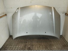 Capot Toyota AVENSIS