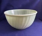 Fire King 1950s Vintage Jadeite Green 9-inch Swirl Mixing Bowl