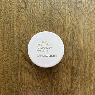 Mary Kay Day Radiance Formula 1 Shade Burnished Bronze 1/2 oz. Vintage - NEW