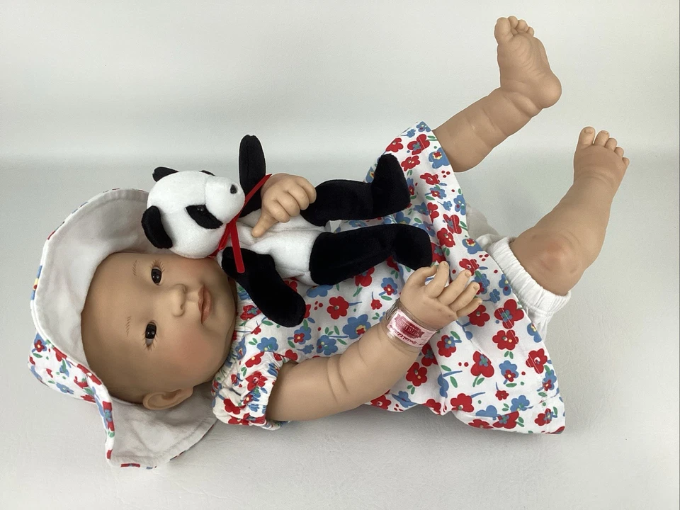 Berenguer Doll Asian Special Edition 21" Anatomically Girl Full Body Vinyl NOB - Image 2 of 4