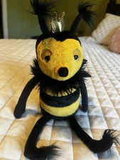 Jellycat Retired Queen Bee Plush Toy Stuffed Bee Animal EUC