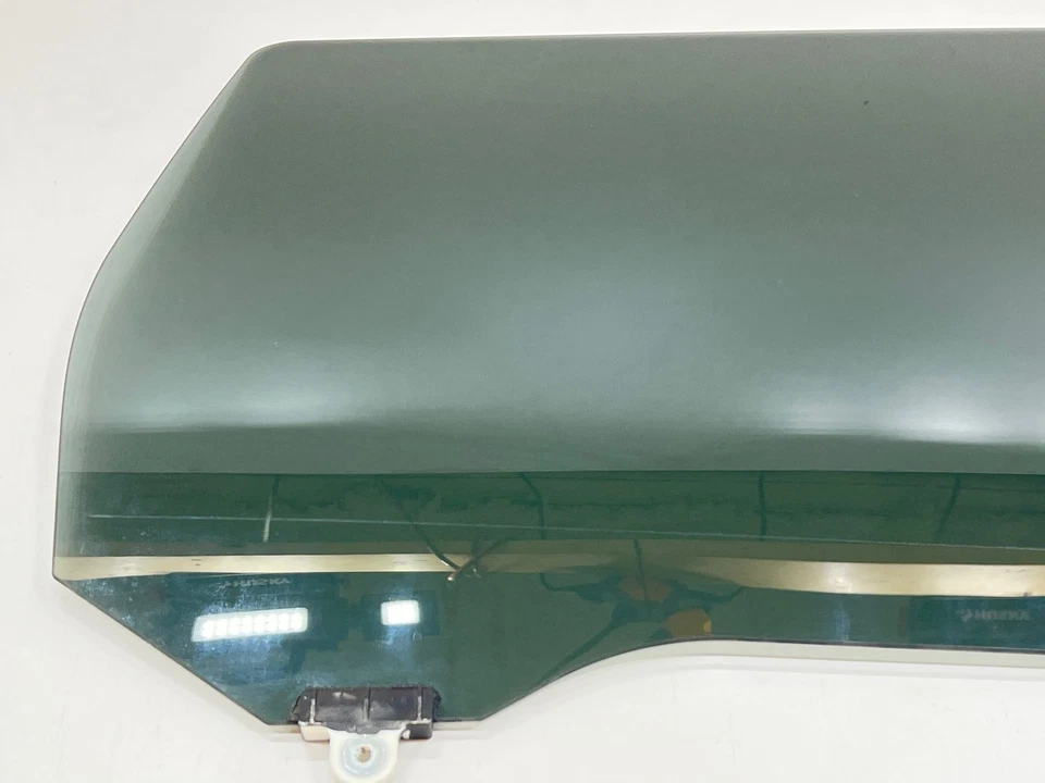 Mitsubishi Outlander 2020 puerta trasera derecha pasajero ventana vidrio OEM Foto 2 de 4