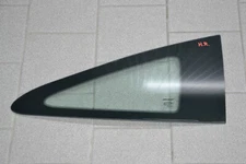 McLaren MP4-12 Rear Right Window Glass RH 43R-000122