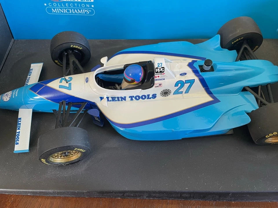 DEFECTIVE Minichamps 118 1995 Jacques Villeneuve Indy 500 Champion G3D - Image 3 of 3