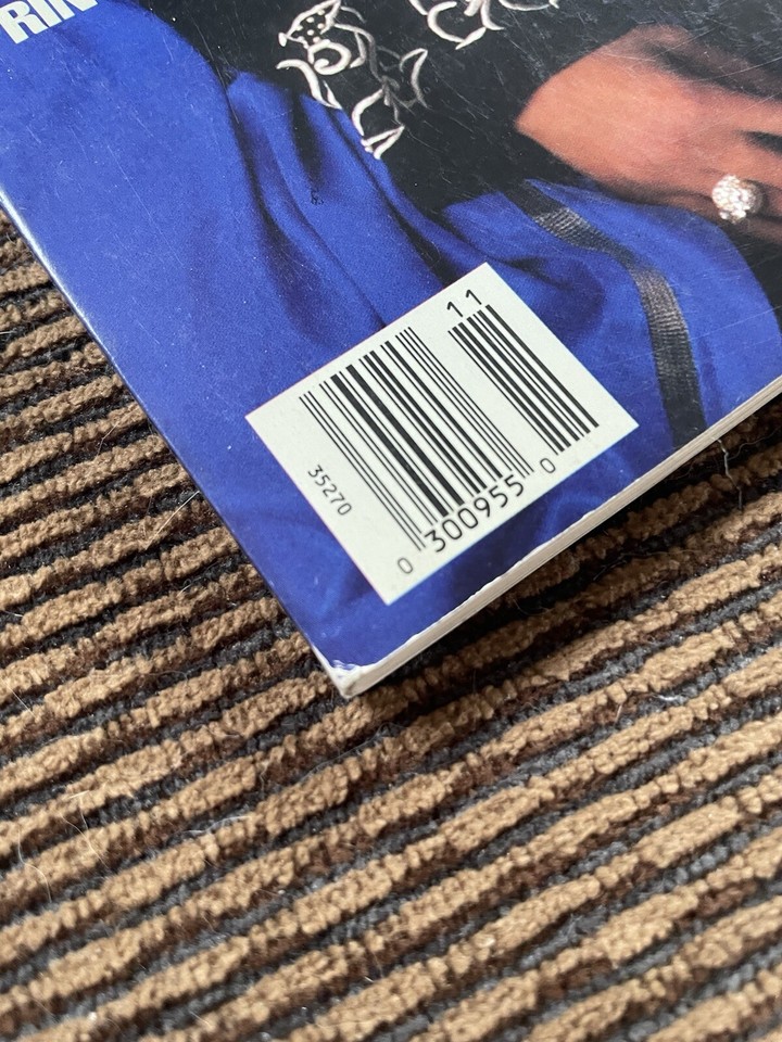 Playboy Magazine November 2021 La Toya Jackson Interview Sean Penn Julia Roberts | eBay