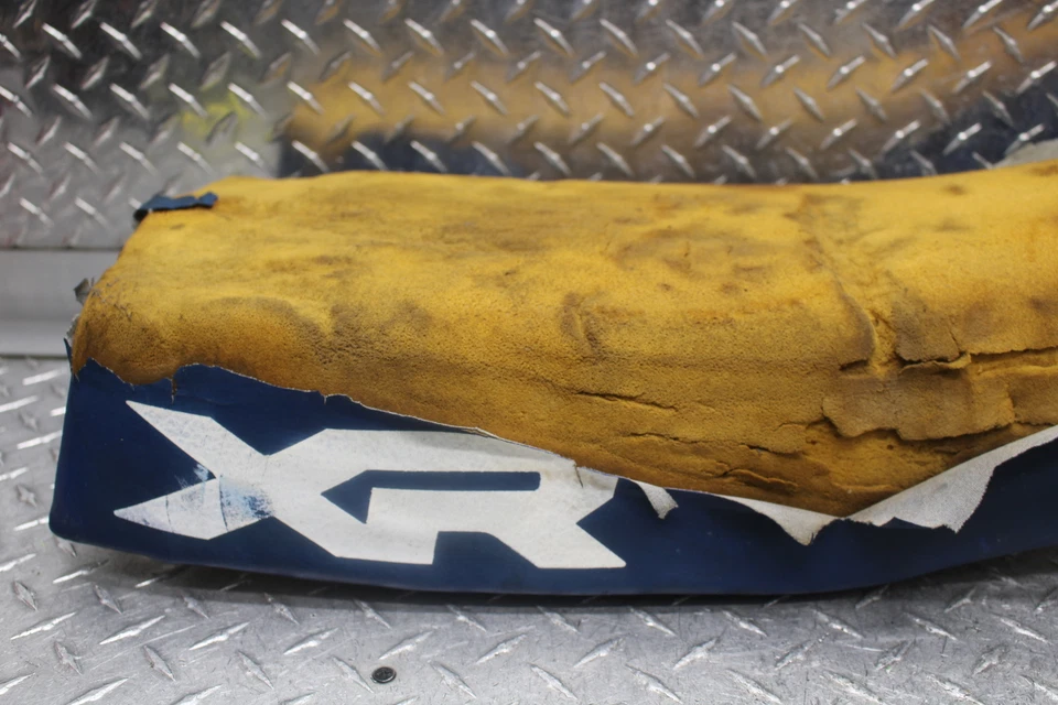 Sillín asiento delantero Honda XR250R 1984 77200-KK0-000 Foto 2 de 4