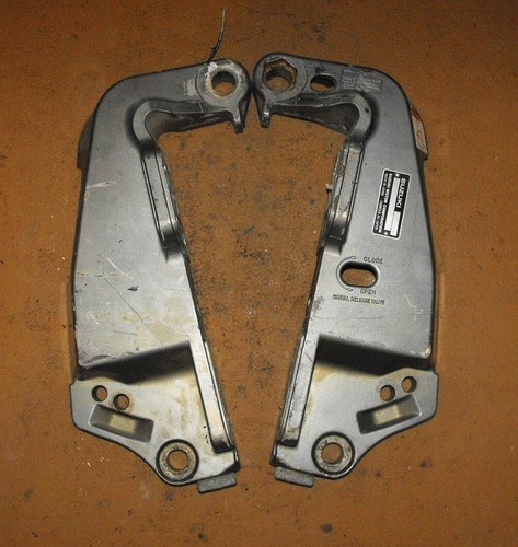 Suzuki 2 Stroke DT55-65 Clamp Bracket Set PN 41111-95E03-0ED Fits 1989-1997