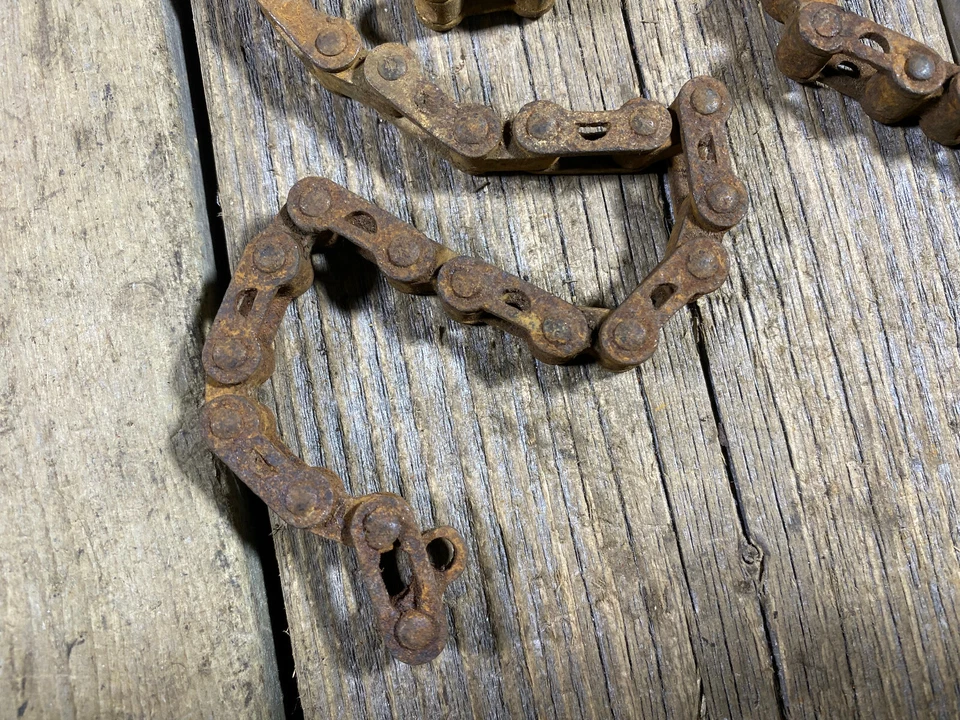 .VINTAGE ANTIQUE BIKE BICYCLE SKIPTOOTH CHAIN INCH PITCH 40/81 LINKS SKIP TOOTH - Image 2 of 4