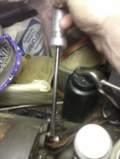 sidewinder (tm) screwdriver. THE SCREWDRIVER THAT ALSO WORKS LIKE A WRENCH!