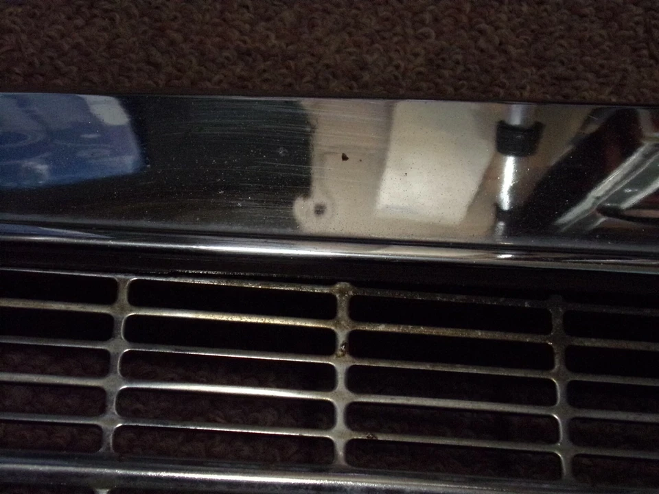 1961 62 63 Studebaker Lark Grill OEM 1342524 - Image 3 of 4