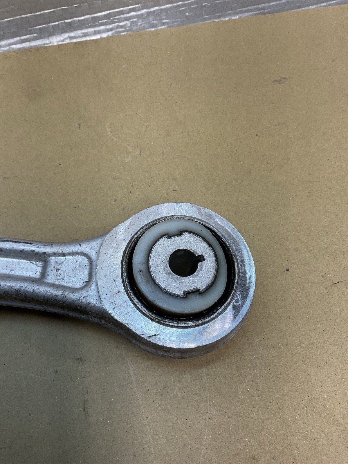Maserati Quattroporte 2014-2017 REAR+RIGHT+UPPER Control arm