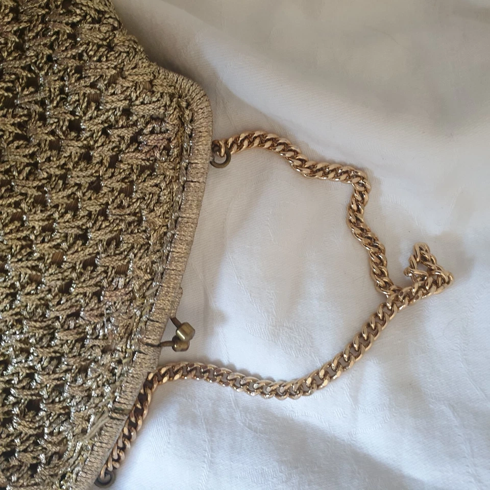 Vtg 60s Old Gold Woven Bag Goldtone Metalware Short Chain Regency Mod - Image 4 of 4