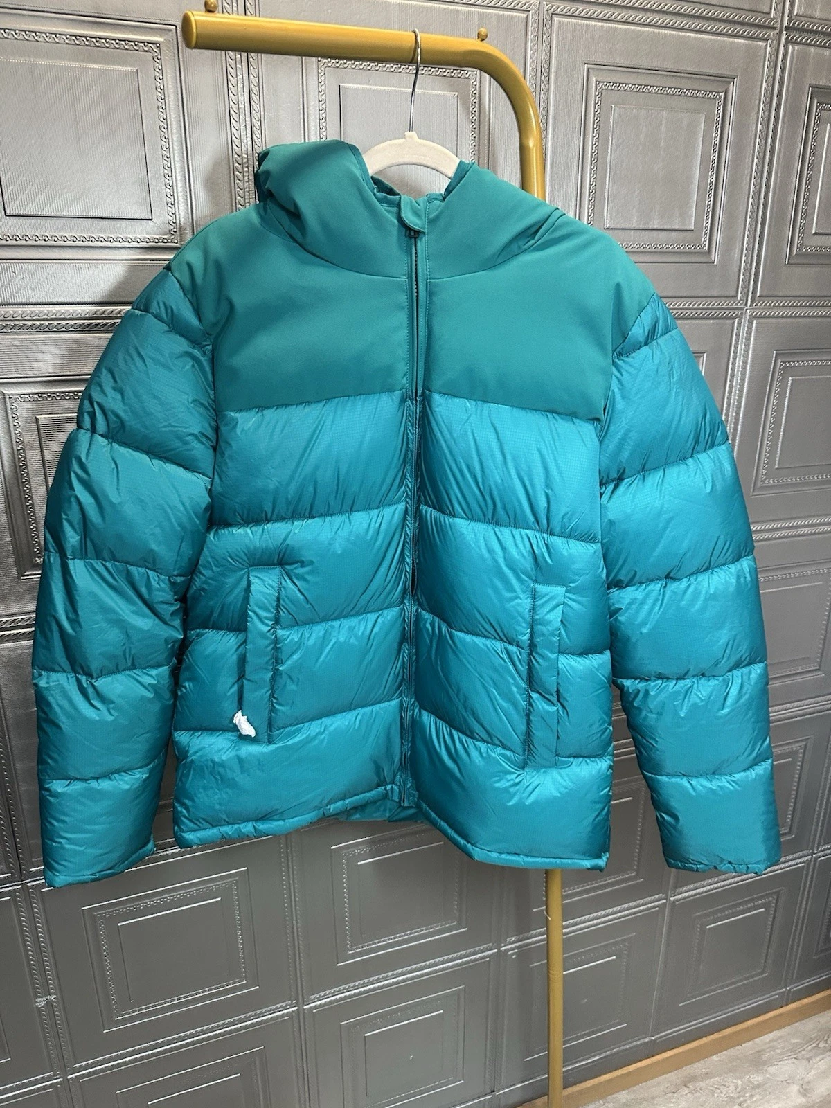 RRP £130 8 by Yoox Recycled Nylon Hooded Puffer Jacket Turquoise Size L BNWT