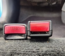 Genuine Toyota Yaris Front Right or Left Seat Belt Buckle 