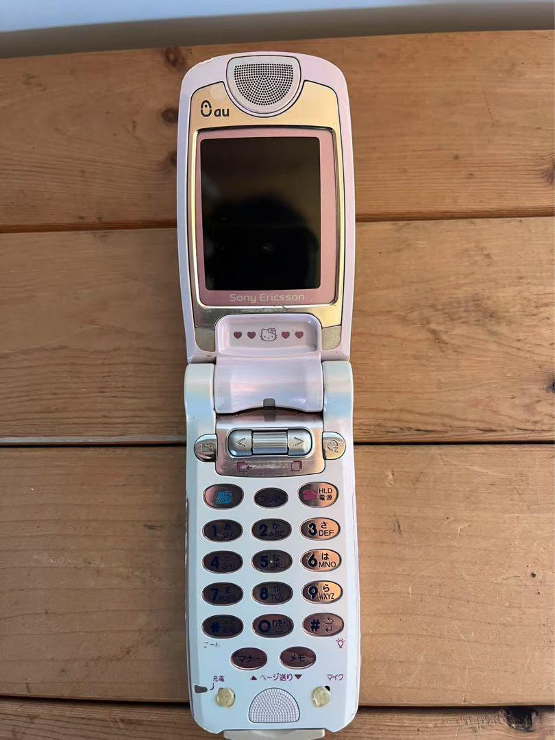 Rare Au A3014S Hello Kitty Collaboration Model Flip Phone