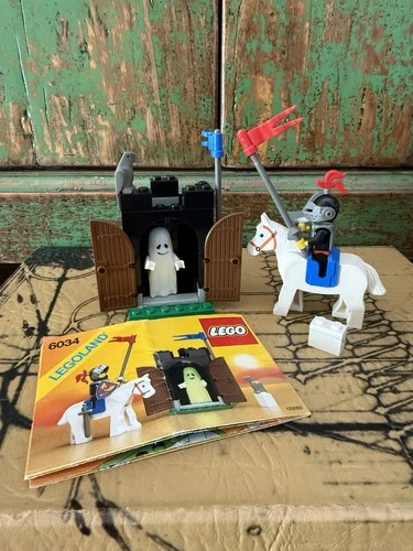 Lego Castle Black Monarchs Ghost 6034 100% Complete With Manual