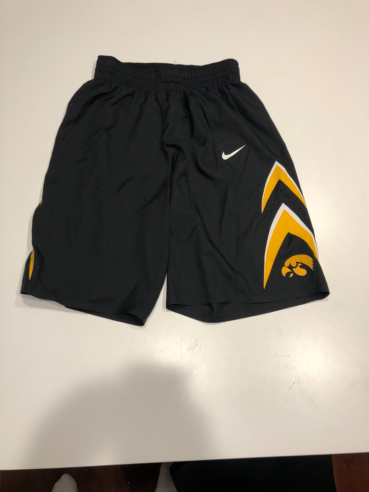 Game Worn Used Iowa Hawkeyes Basketball Shorts Nike Size 42 eBay