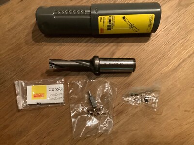 1x Wendeplattenbohrer Sandvik Coromant 880-D1300L20-04 NEU Ovp
