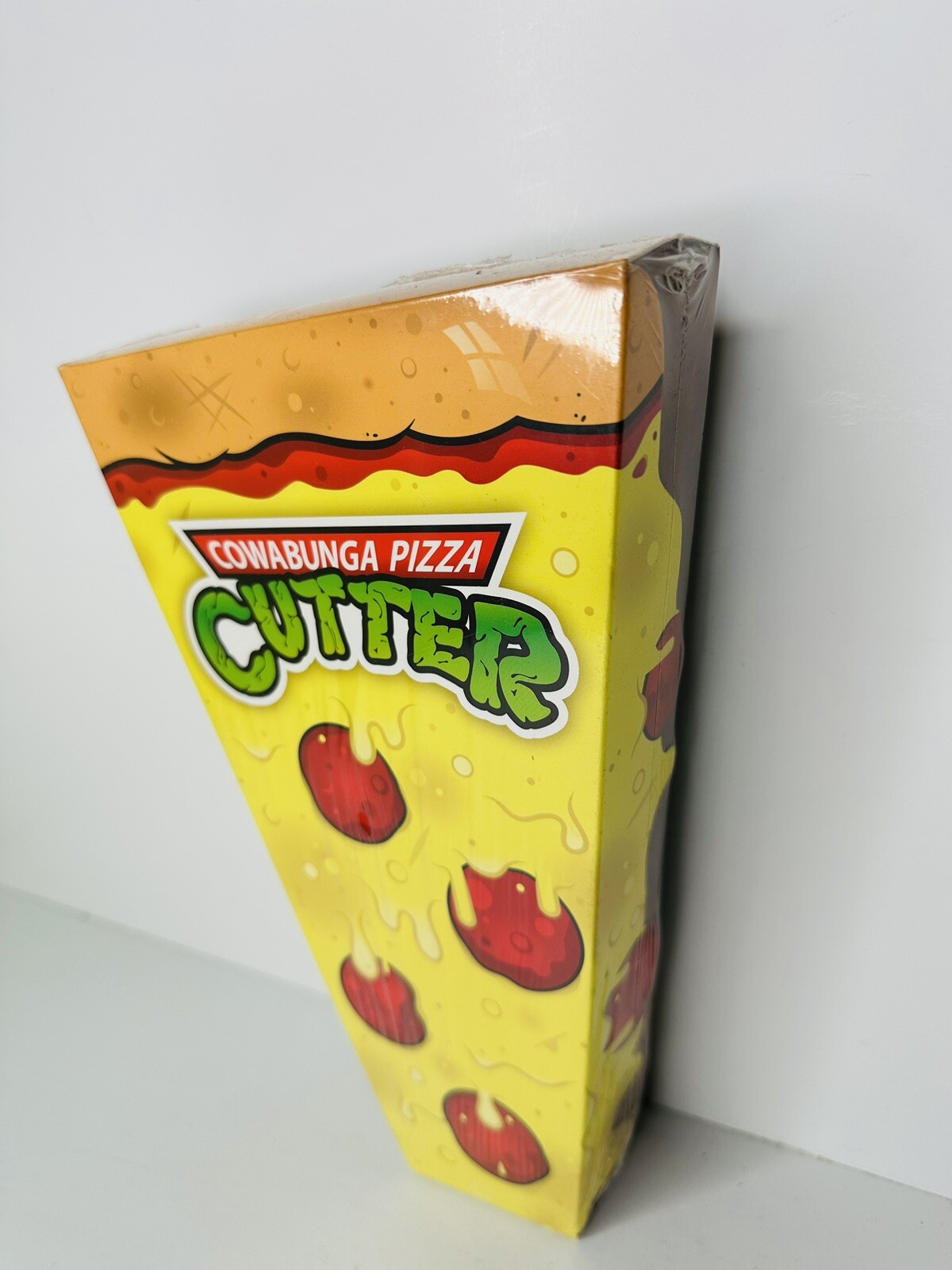 Geek Fuel Teenage Mutant Ninja Turtles (TMNT) Cowabunga Pizza Cutter