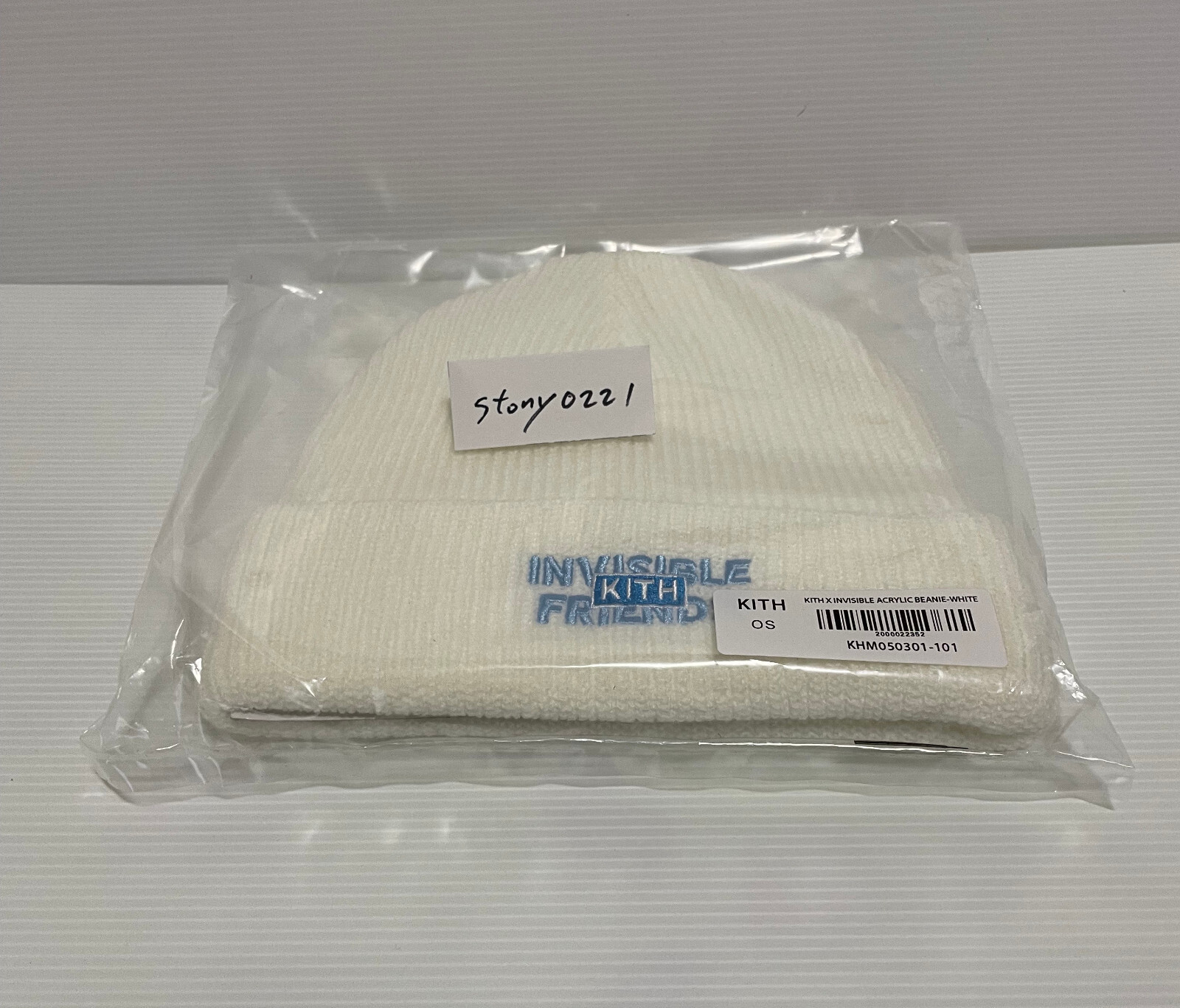 熱い販売 Invisible x Kith Friends beanie acrylic ニットキャップ