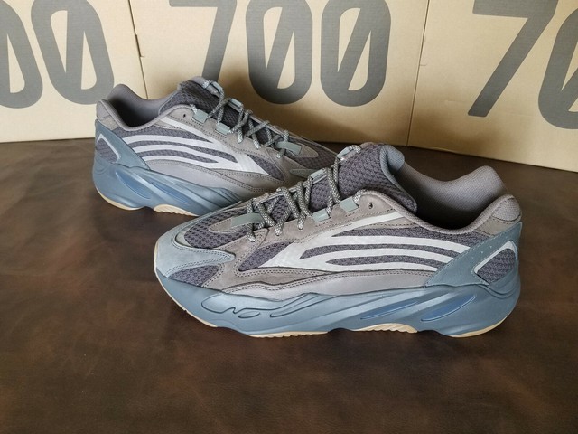 yeezy 700 geode for sale